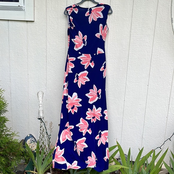 Leota Perfect Wrap Maxi Dress - Picture 3 of 5